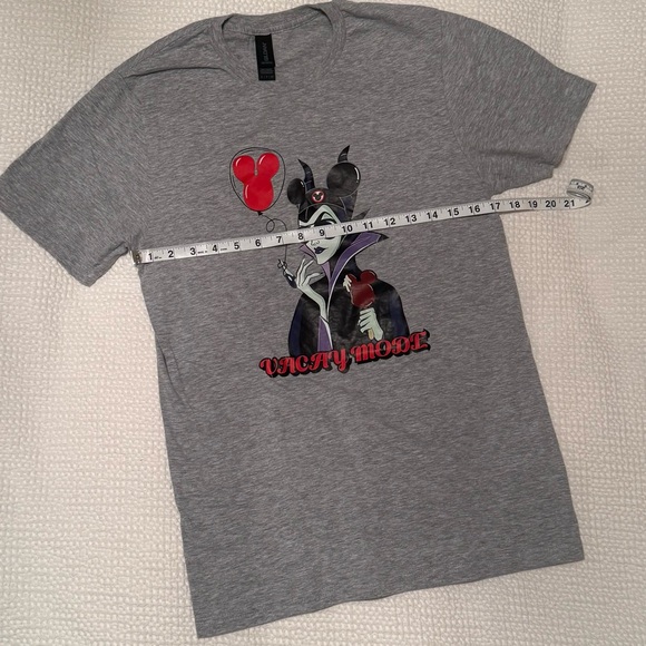 Disney | Gray Maleficent “Vacay Mode” Tee | size small - Picture 2 of 4